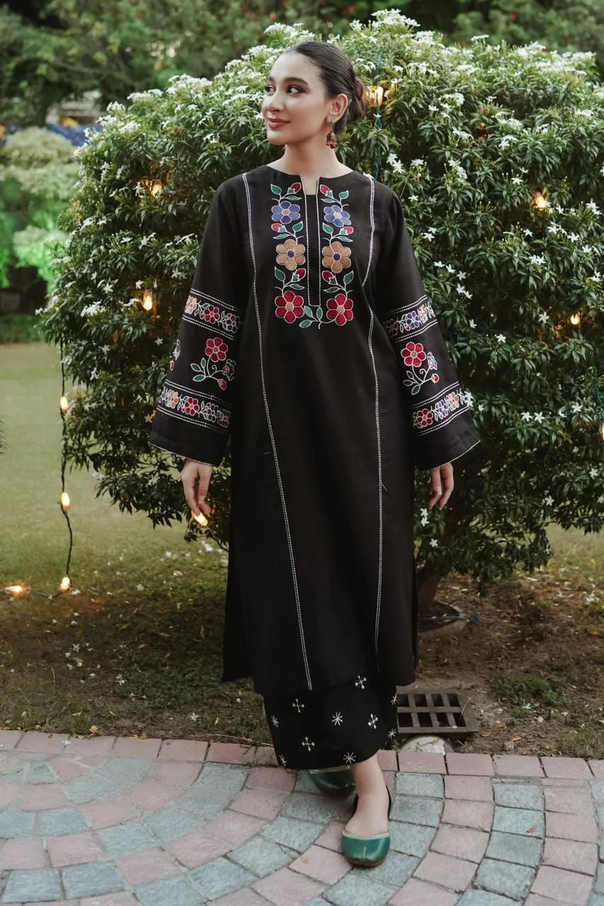 Embroidery 2pc
