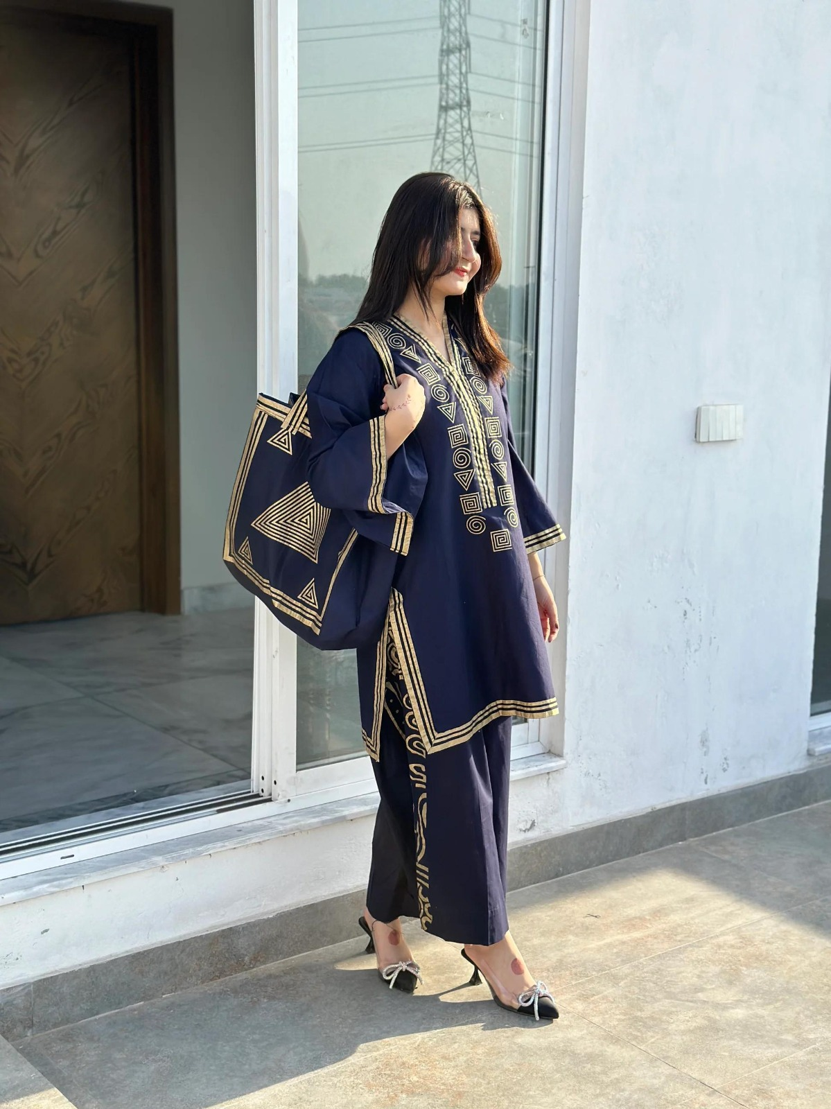 Arcane Threads with Printed Bag