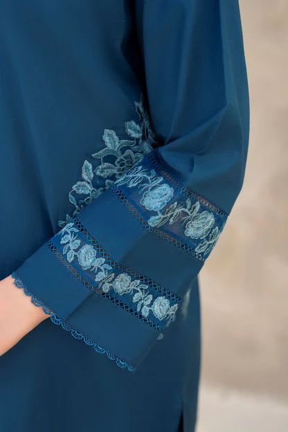 Chic Embroidery Pocket 2pc
