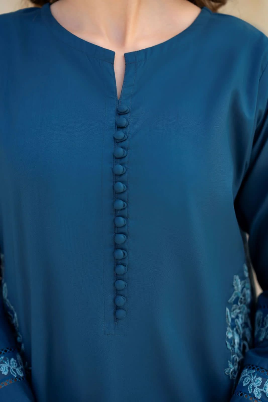 Chic Embroidery Pocket 2pc