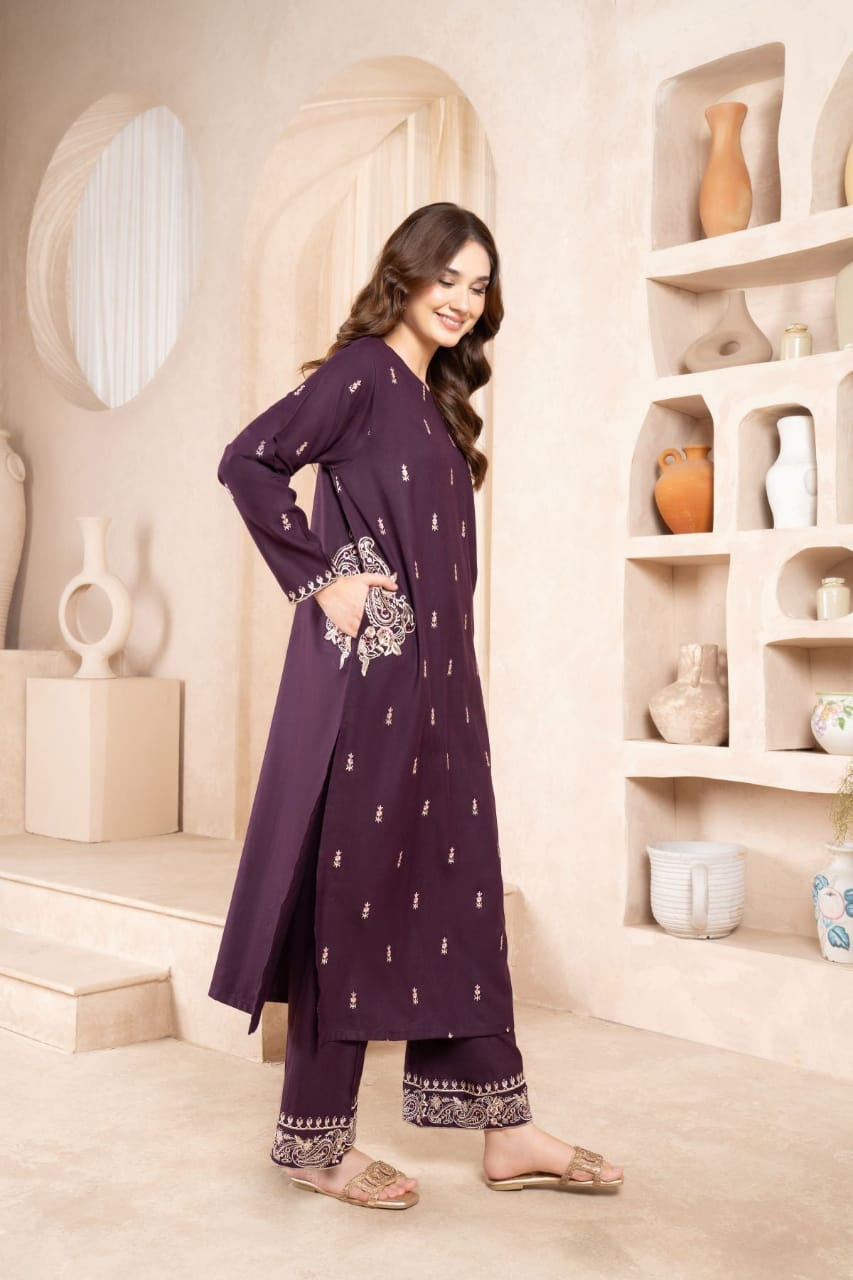 Iris Embroidery 2pc